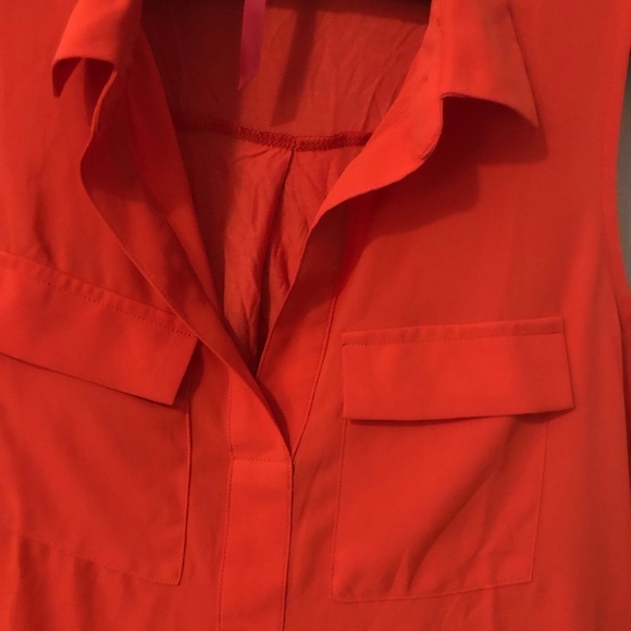 Collared Silky Tank - Picture 3 of 4